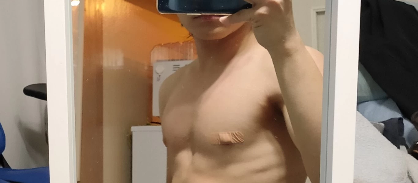 Ιάπωνας απέκτησε κοιλιακούς παίζοντας βιντεοπαιχνίδια για έξι μήνες (φωτό)